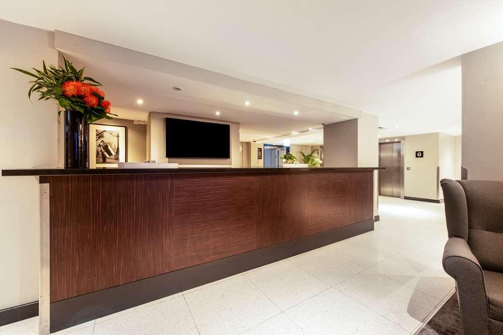 Radisson Red Hotel London Heathrow Einrichtungen foto