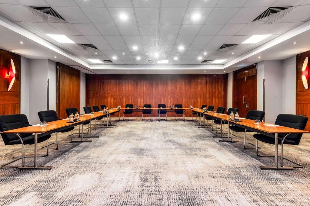 Radisson Red Hotel London Heathrow Einrichtungen foto